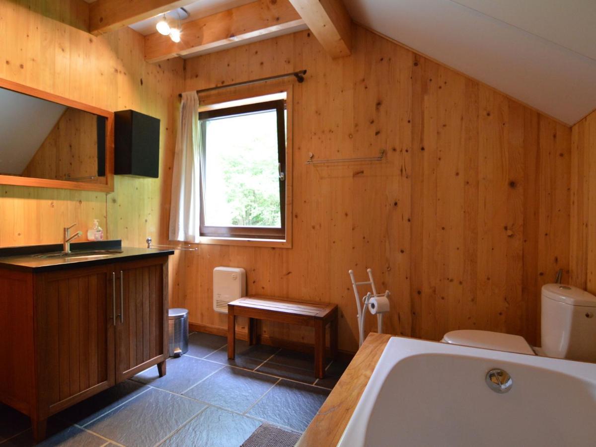 Comfortable Modern Chalet With Wood Finish Aywaille Eksteriør billede