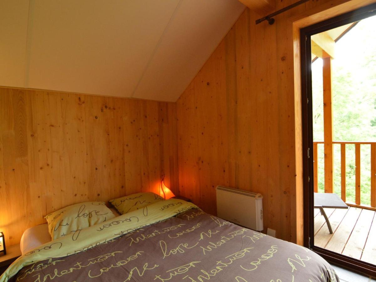 Comfortable Modern Chalet With Wood Finish Aywaille Eksteriør billede